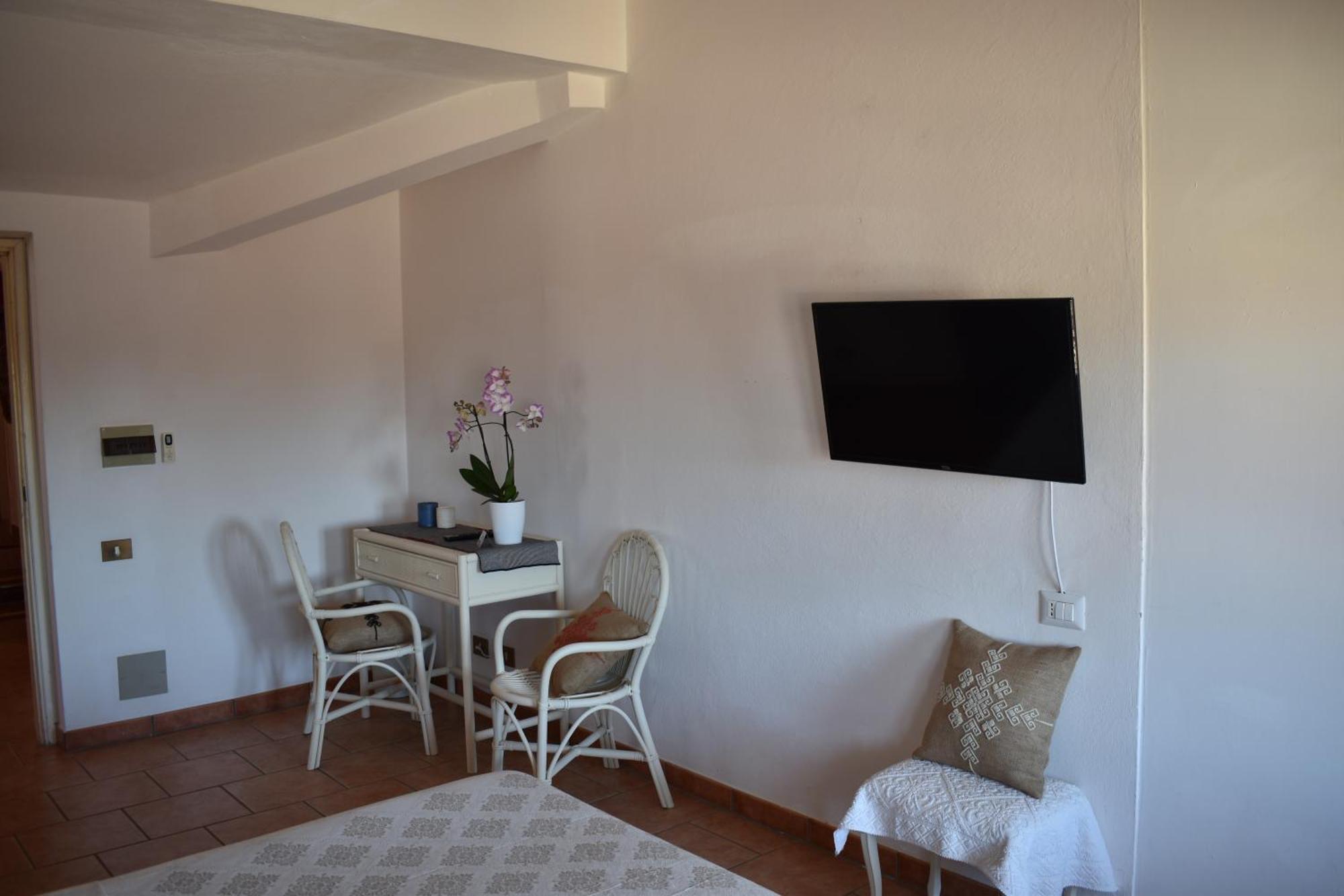 Albergo Ristorante Locanda Rosella Giba Bagian luar foto