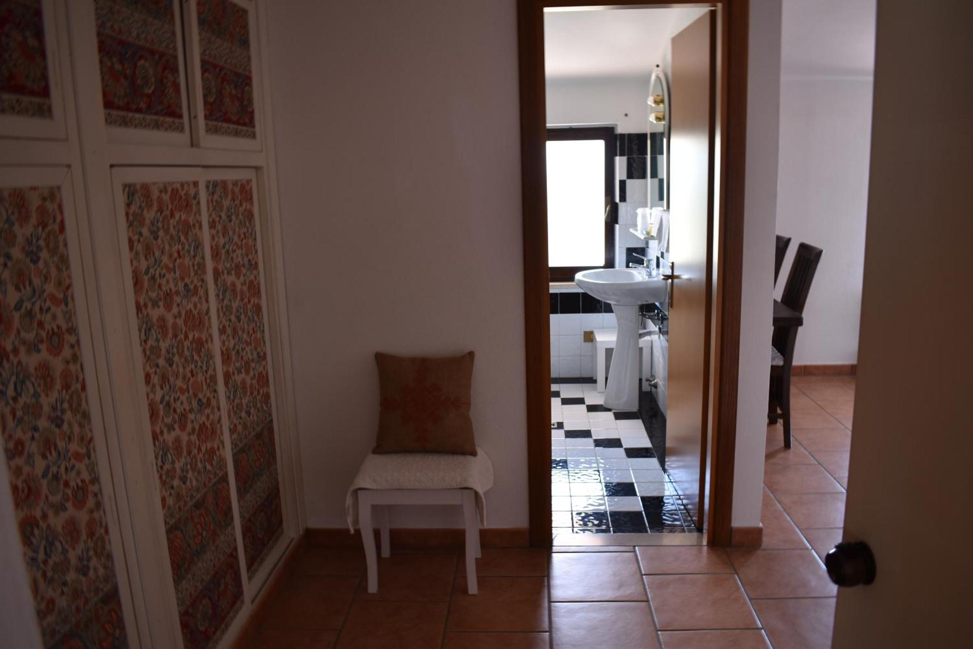 Albergo Ristorante Locanda Rosella Giba Bagian luar foto